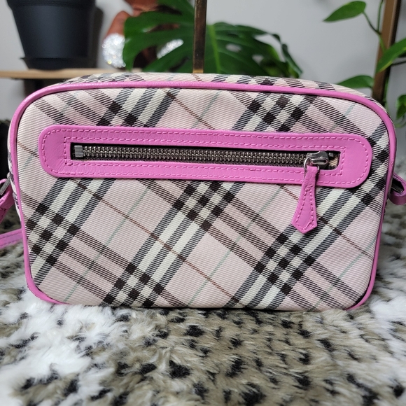 ✅️Firm!✅️ Authentic Burberry Pink Checkered Crossbody Bag - Picture 5 of 13
